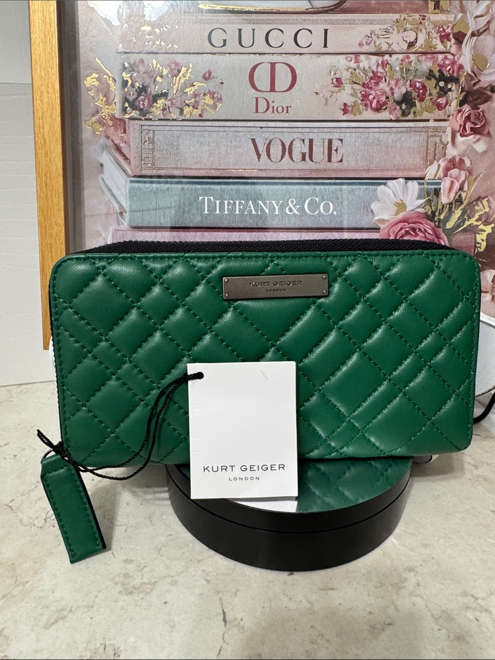 NWT Kurt Geiger green 💚 leather quilted wallet